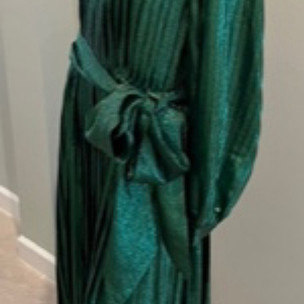 Marc Jacobs Emerald Green Runway Dress from Fall 2019 - Picture 9 of 16